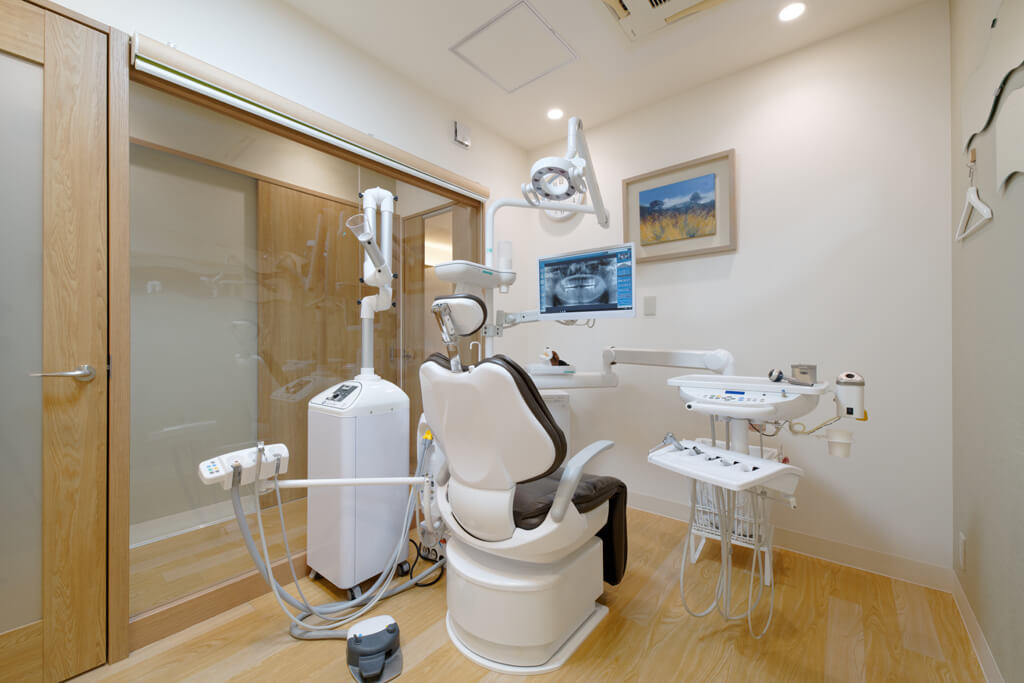 国立市・
                                    国立深澤歯科クリニック・完全個室診療室
